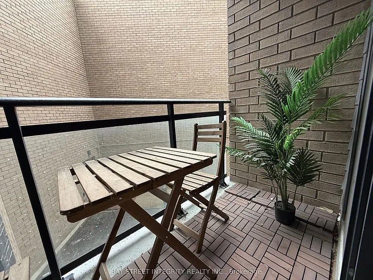 1 Falaise Rd #201 — Photo 11
