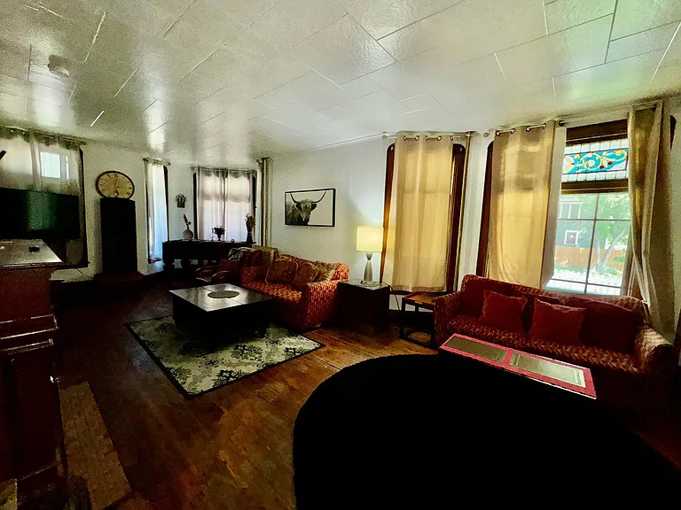 1464 Minnehaha Ave W — Photo 56