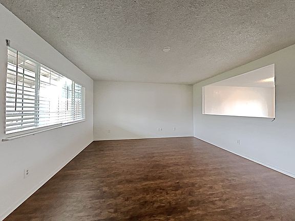 5th image of 6649 Deerfield Dr