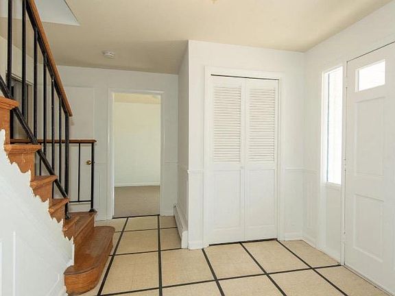 Entry foyer with tile floors
