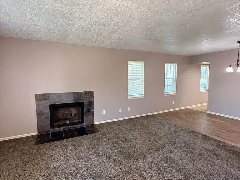10009 NW Jones Dr #A — Photo 3