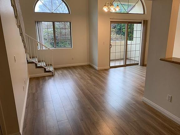 2nd image of 3401 Manning Ave APT 303