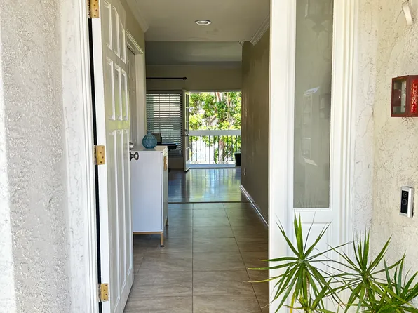 16226 Avenida Venusto Unit D, San Diego, CA 92128