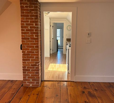 5th image of 13 Huntington Ave #3