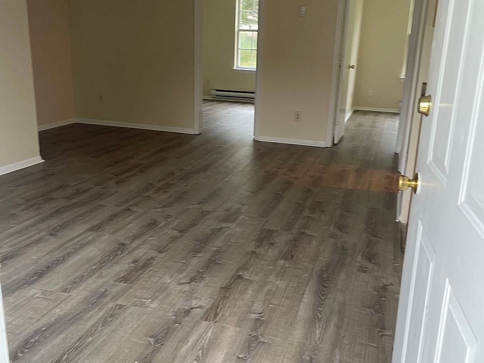 1st image of 1-32 Bense Ct #23