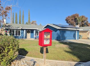 330 E Seeger Ct, Visalia, CA 93277