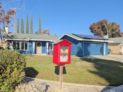 330 E Seeger Court, Visalia, CA, 93277