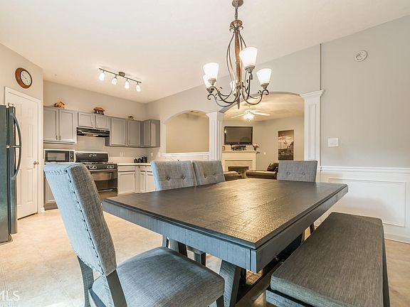 2nd image of 1544 Viero Dr