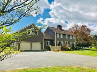 154 Prospect St, Hatfield, MA 01038