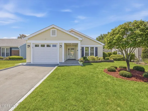 43 Dorset Road, Manchester, NJ 08759