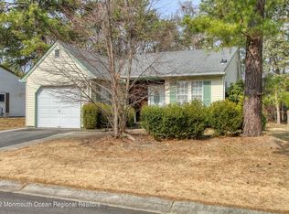 26 Canton Dr, Manchester Township, NJ 08759