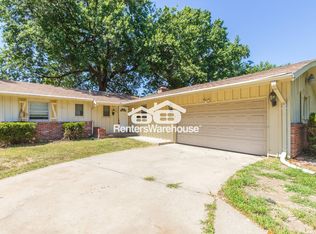 7312 Cedar Ave, Raytown, MO 64133