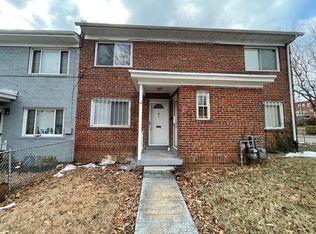 4 47th St NE APT 1, Washington, DC 20019