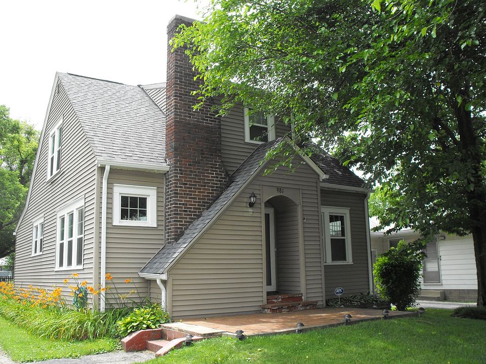981 Lawnview Avenue