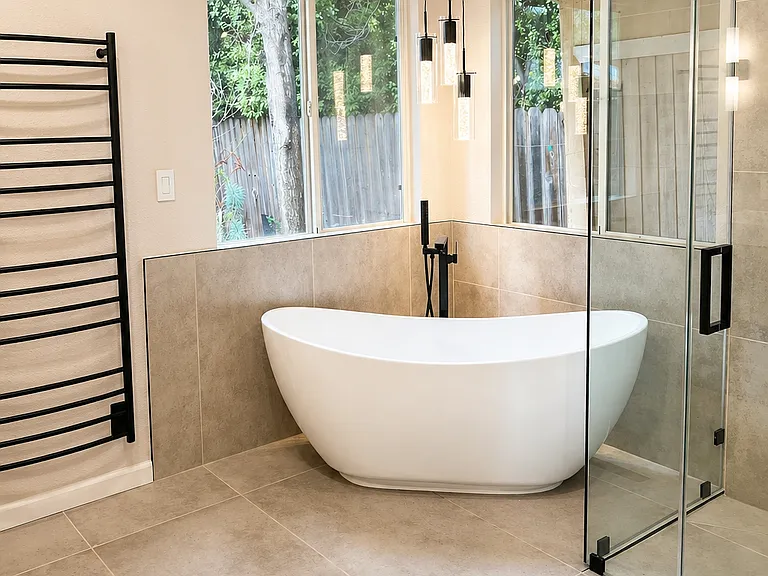 Primary bath 4