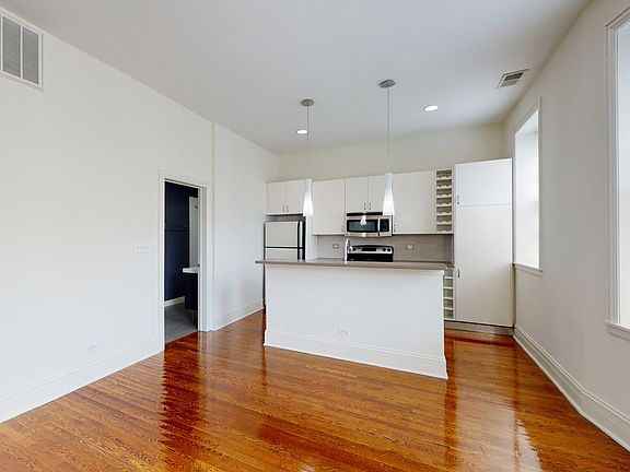 Dining/Living room