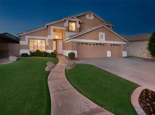 1852 E Pinto Dr, Gilbert, AZ 85296