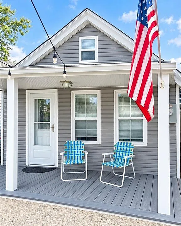 173B Beach 109 St