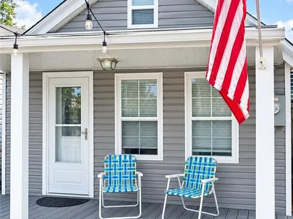 173 Beach 109th St APT B, Rockaway Park, NY 11694