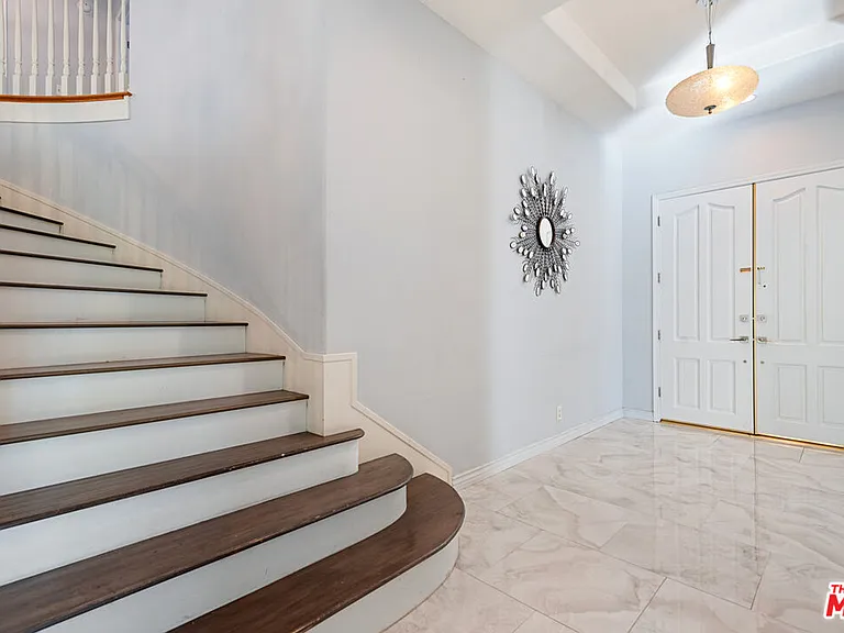 24310 Belford Ct — Photo 42
