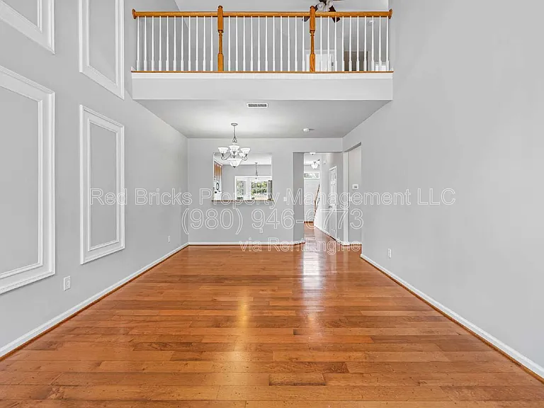 9425 Shumacher Ave NW — Photo 7