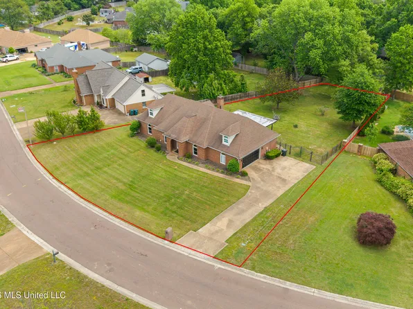 7254 Flower Creek Dr, Southaven, MS 38671