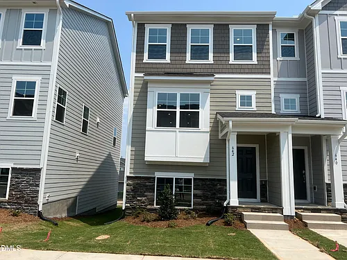 642 Gimari Dr Photo 1
