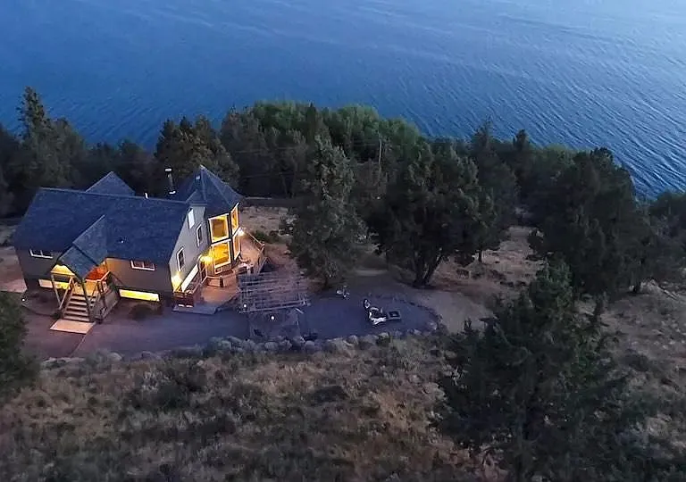 821 Sunset Beach Rd — Photo 1
