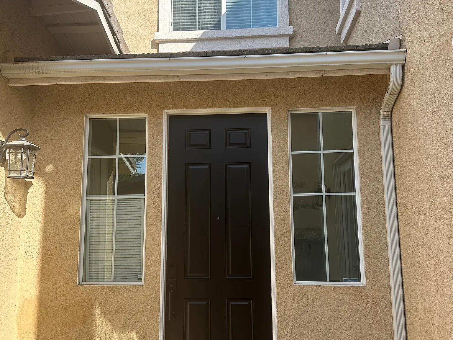 25201 Lemongrass St — Photo 2