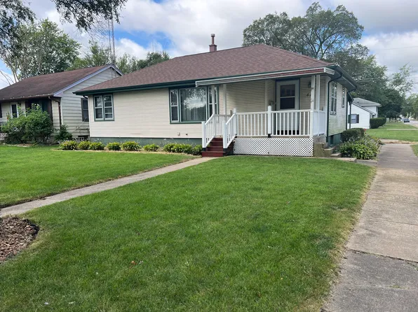 411 S Grand Ave, Bradley, IL 60915