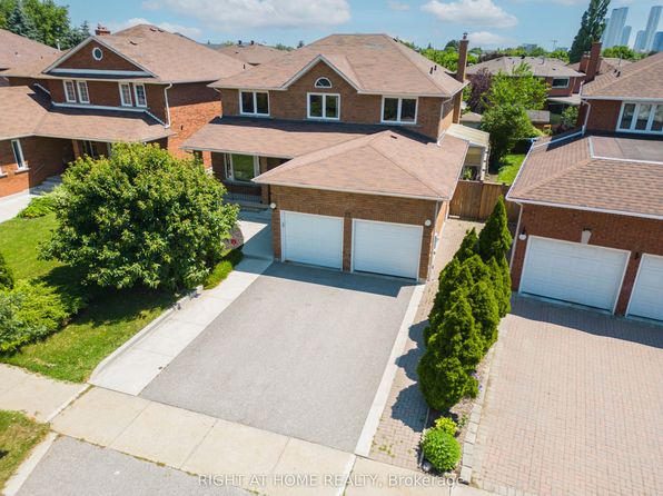 75 Father Ermanno Cres, Vaughan, ON L4L 7L9