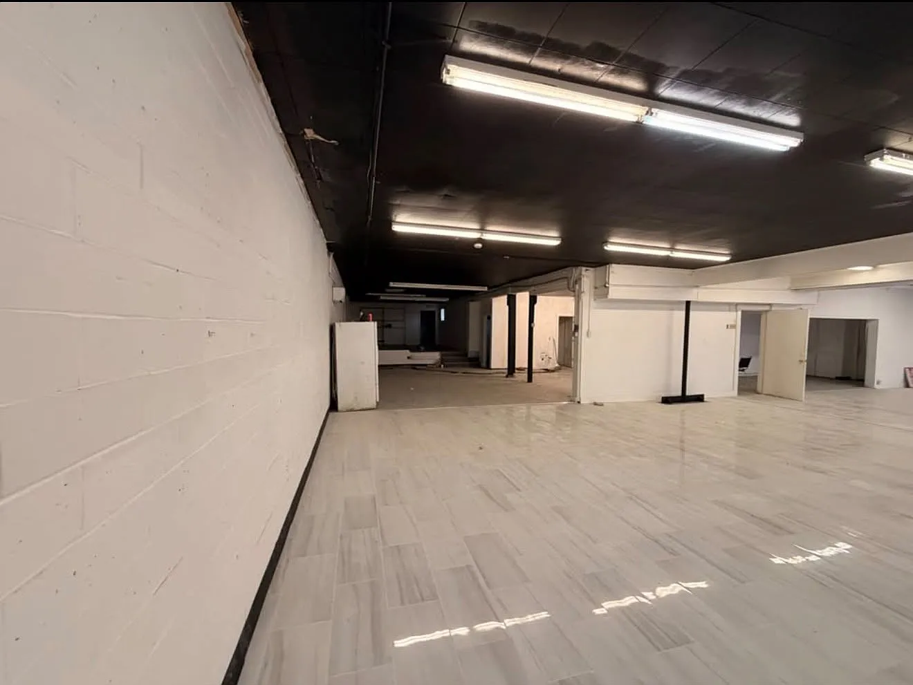 Studio, 4000 sqft, $5,000 — Photo 4