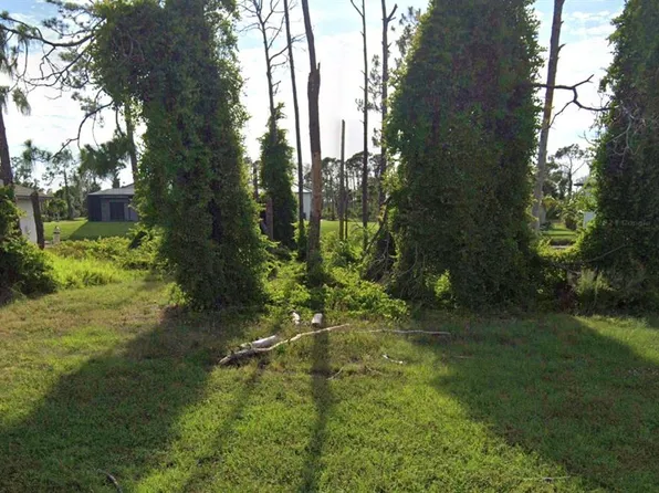261 Tournament Rd #366, Rotonda West, FL 33947