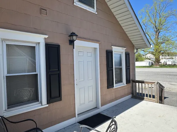 3311 Seminole Ave #E, Wilmington, DE 19808