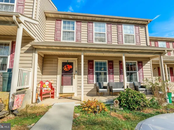 10 Park Ln, Lancaster, PA 17603
