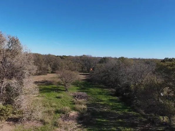 11810 SW 203rd St, Douglass, KS 67039