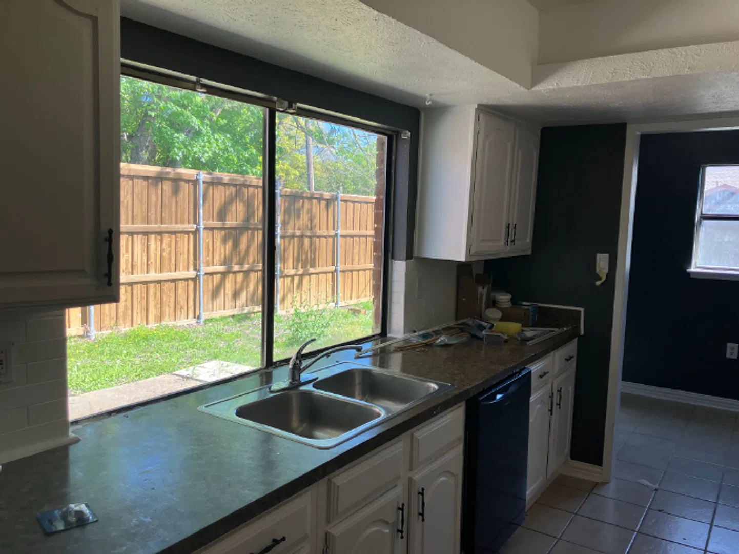3414 Jones Dr — Photo 4