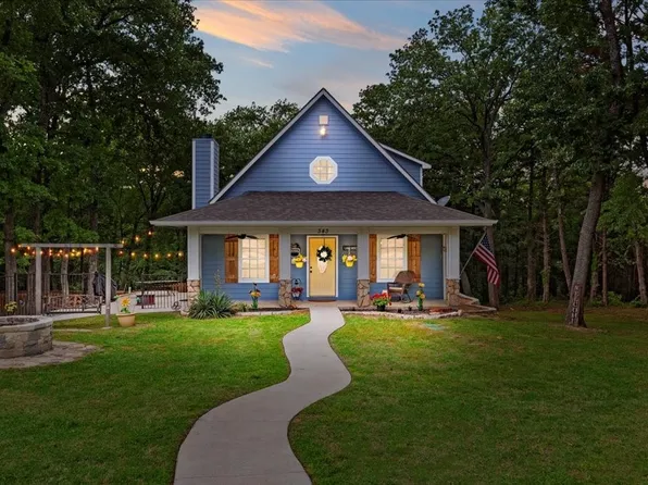 343 Plantation Ave, Pottsboro, TX 75076