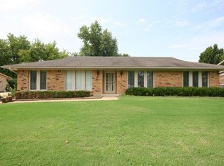 833 Millwood Rd, Broken Arrow, OK 74011