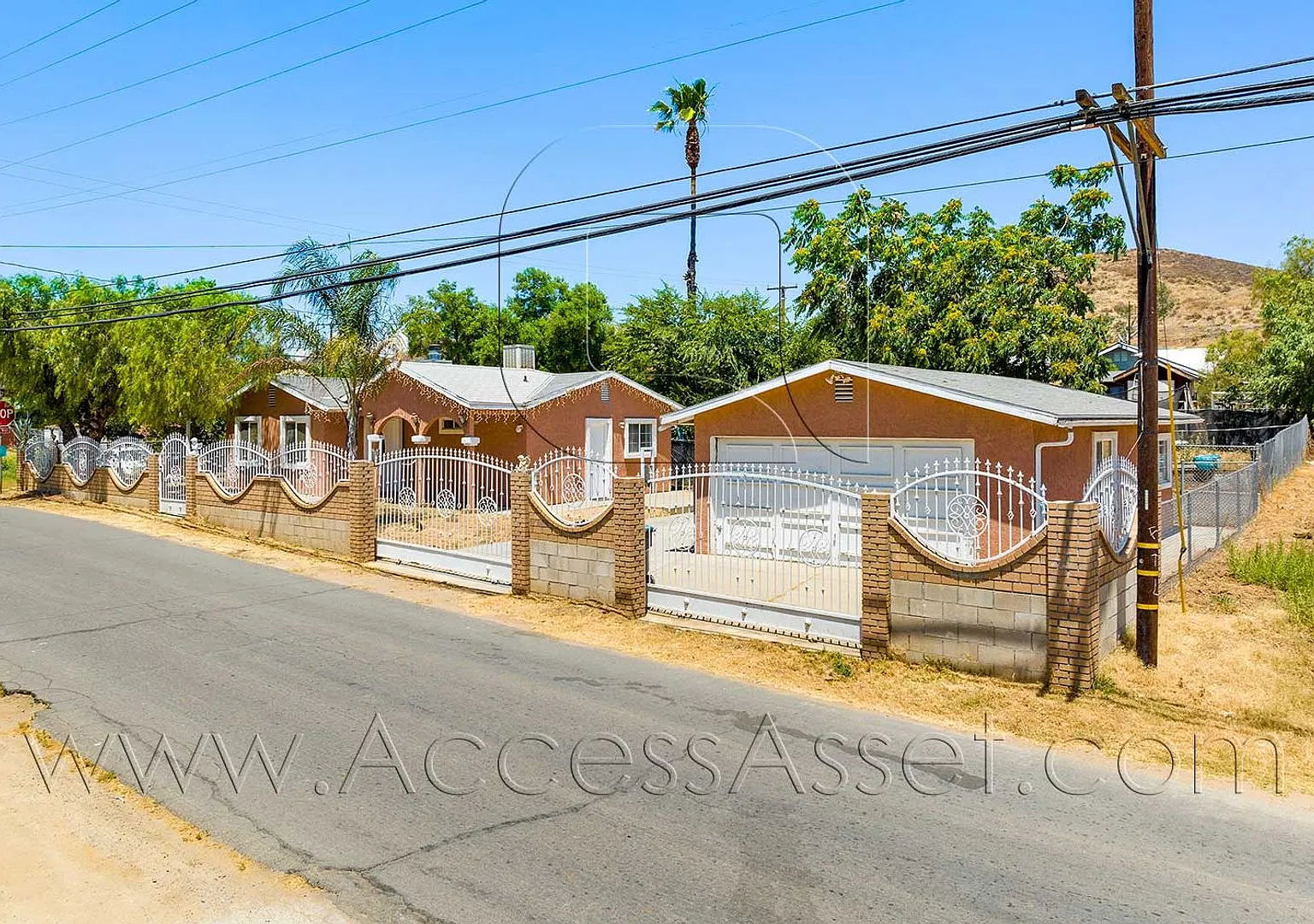 Lovely 3 Bed/3 Bath Home In Quail Valley! — Photo 2