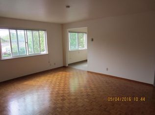 1302 Hopkins Ave., Redwood City, CA 94062