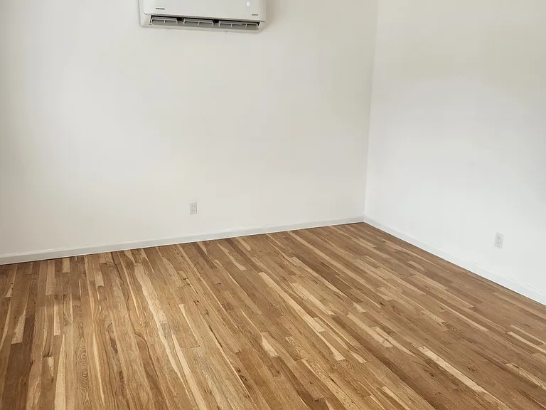 701 Hilda St — Photo 16