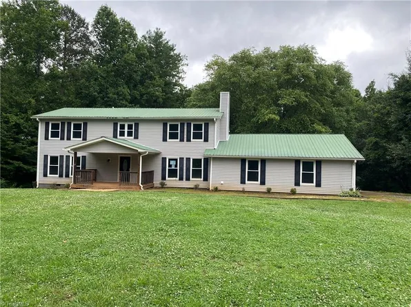 153 Butner Rd, Pinnacle, NC 27043