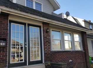 240 W Market St, Alliance, OH 44601