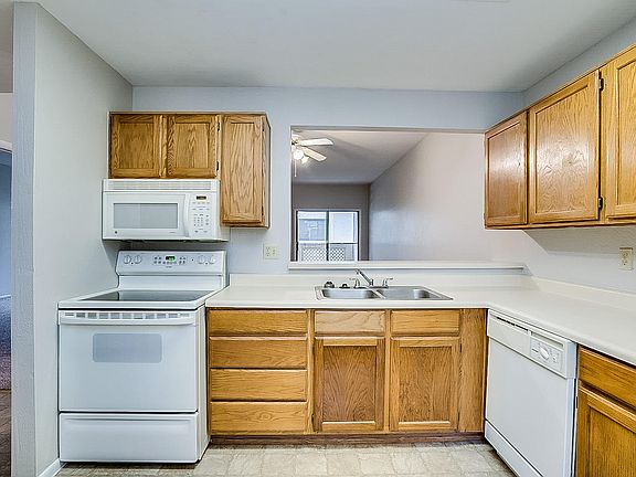 2nd image of 930 N Mesa Dr Unit 1052