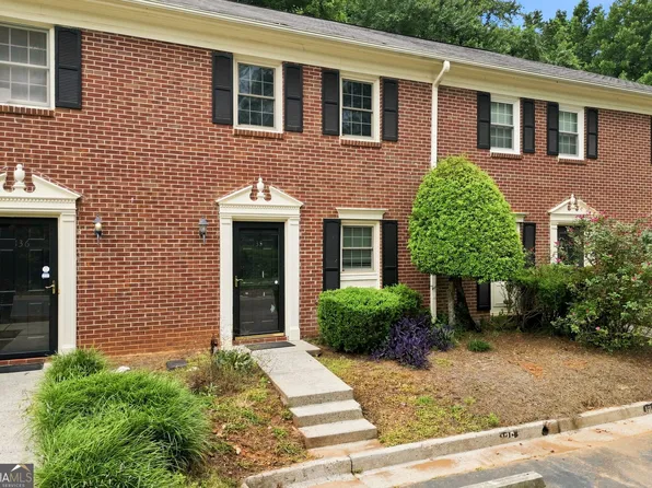 135 Sterling Ct, Alpharetta, GA 30004