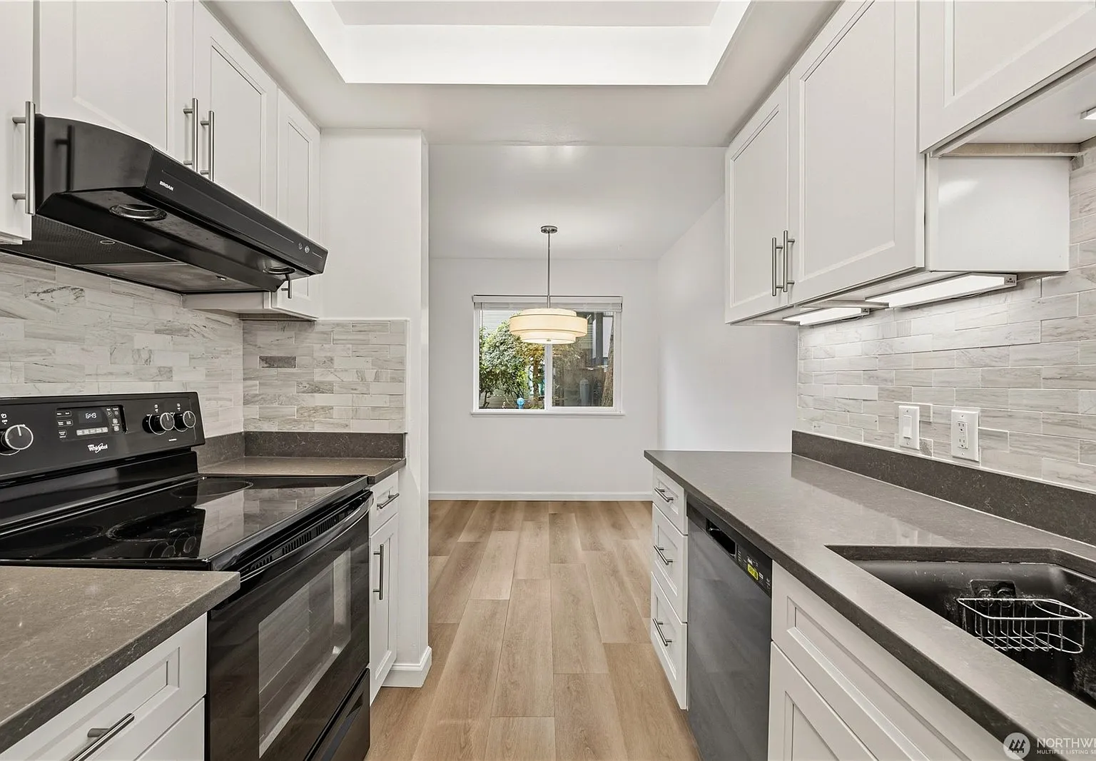 8th Ave NW, Shoreline — Photo 3