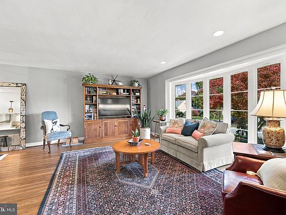 5th image of 133 Whitemarsh Rd