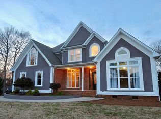 9902 River Walk Way, Charlotte, NC 28214