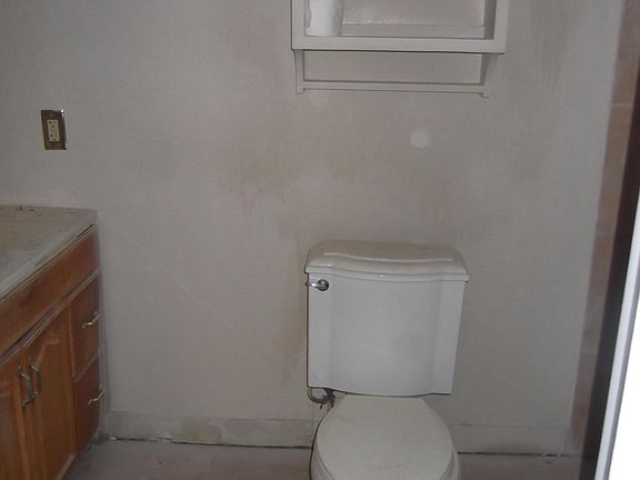 2nd image of 4308 Harvey Dr